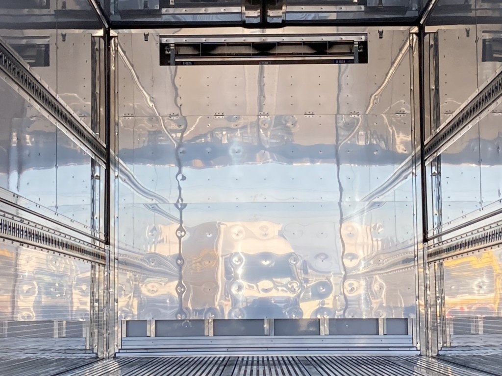 日野 プロフィア 2DG-FW1AHCの写真16