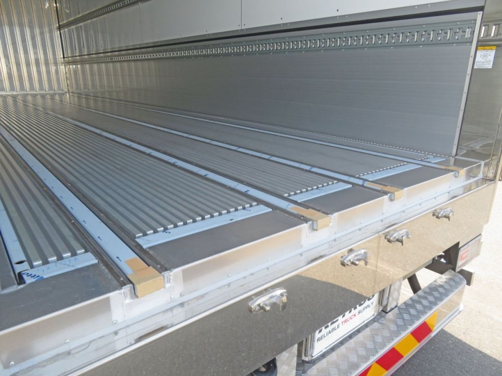 ジョロダーレール4列付きです。|日野 プロフィア 2DG-FW1AHCの写真11