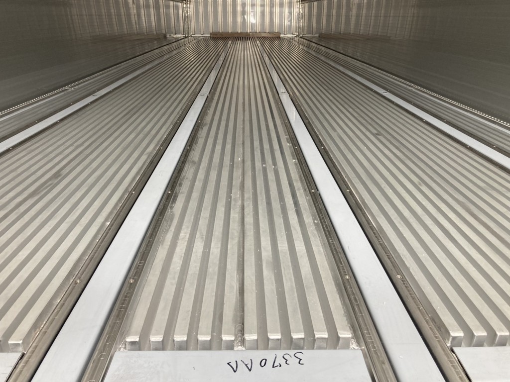 日野 プロフィア 2DG-FW1AHCの写真7