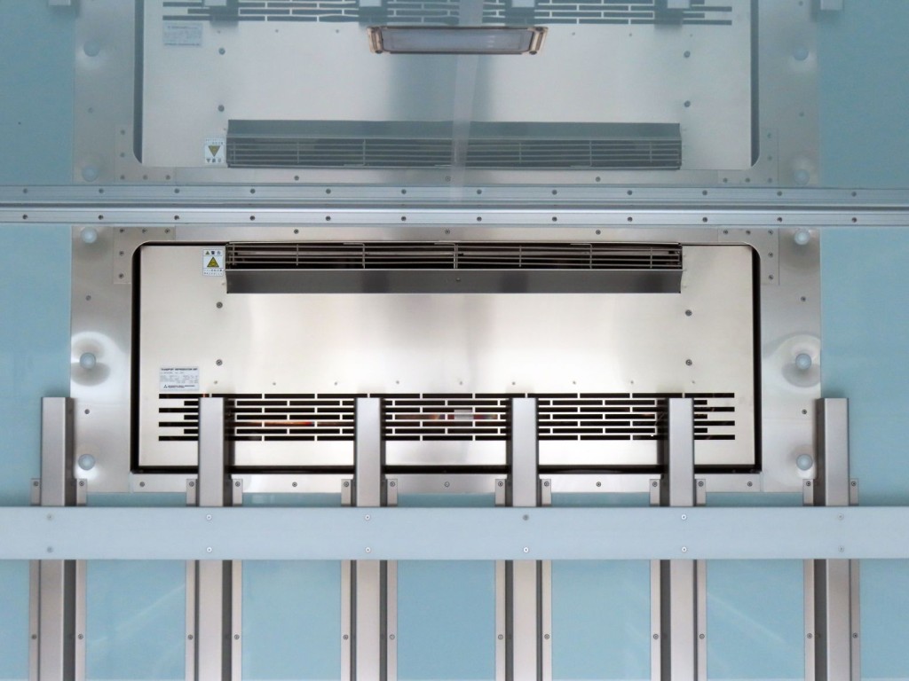 冷凍機の吹き出し口です。|三菱 ファイター 2KG-FK65F(2WD)の写真10