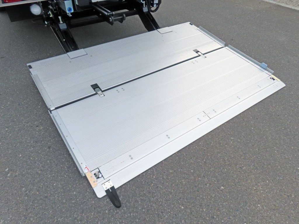 ゲートステージの状態です。|三菱 ファイター 2KG-FK65F(2WD)の写真11