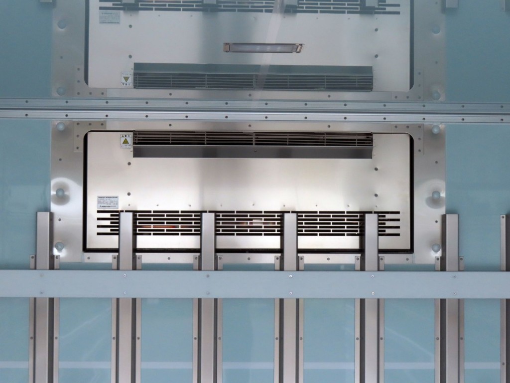 冷凍機の吹き出し口です。|三菱 ファイター 2KG-FK65F(2WD)の写真10