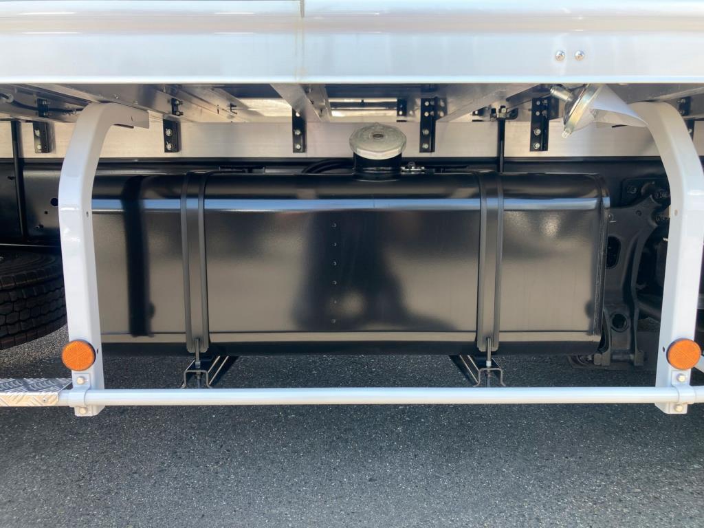 燃料タンクです。|日野 レンジャー 2KG-FD2ABG(2WD)の写真37