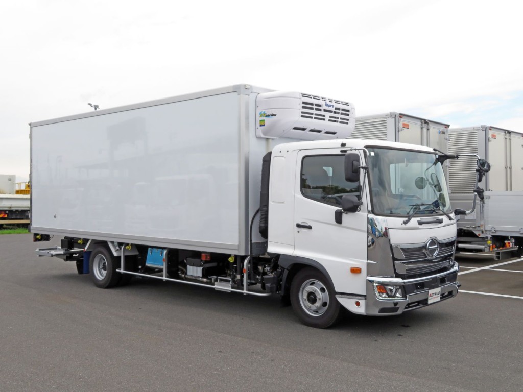 日野 レンジャー 2KG-FD2ABG(2WD)の写真2