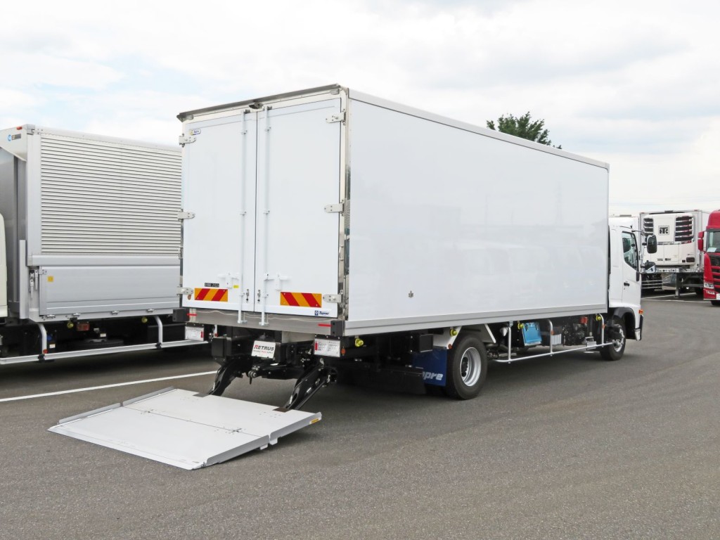 日野 レンジャー 2KG-FD2ABG(2WD)の写真4