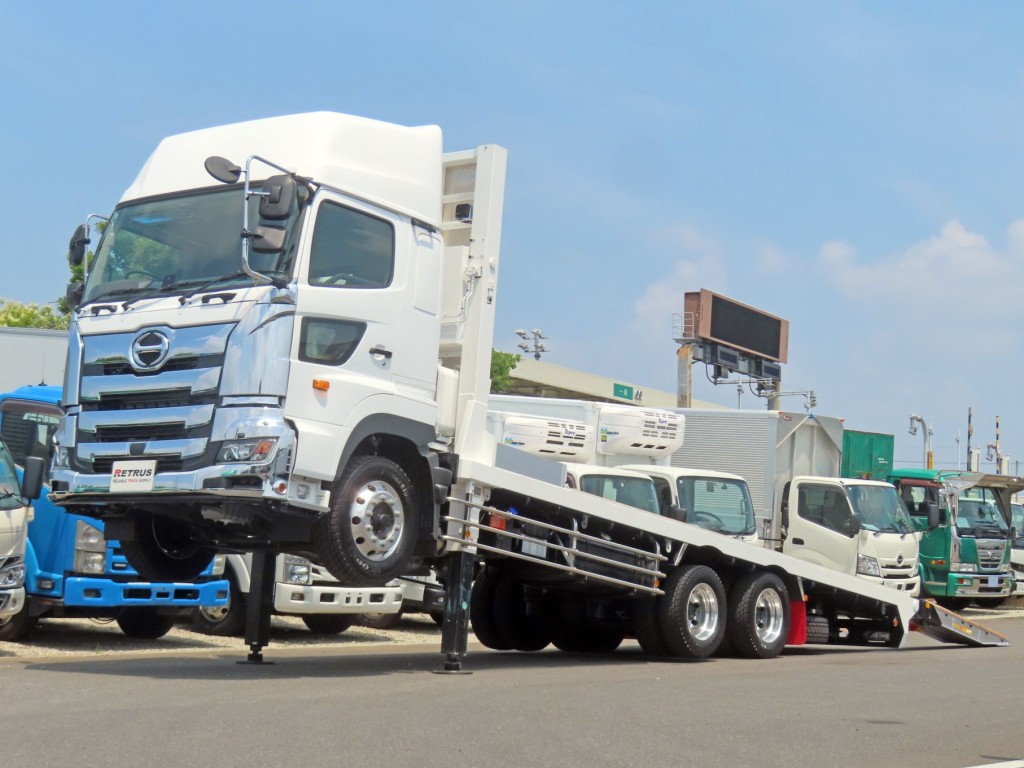 日野 プロフィア 2DG-FQ1AJCの写真1