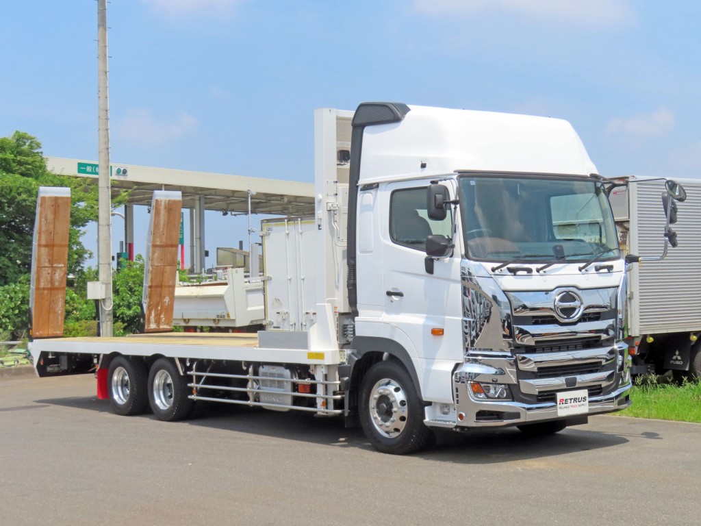 日野 プロフィア 2DG-FQ1AJCの写真2