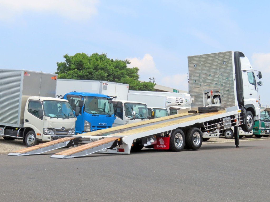 日野 プロフィア 2DG-FQ1AJCの写真4