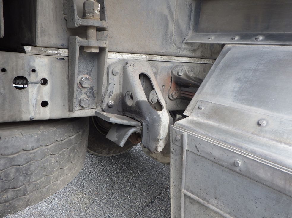 いすゞ フォワード SKG-FSR90S2の写真5