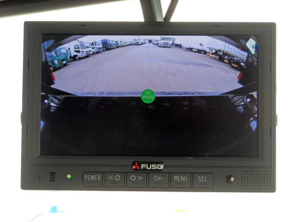 液晶バックモニター付きです。|三菱 スーパーグレート 2PG-FV80VZの写真22