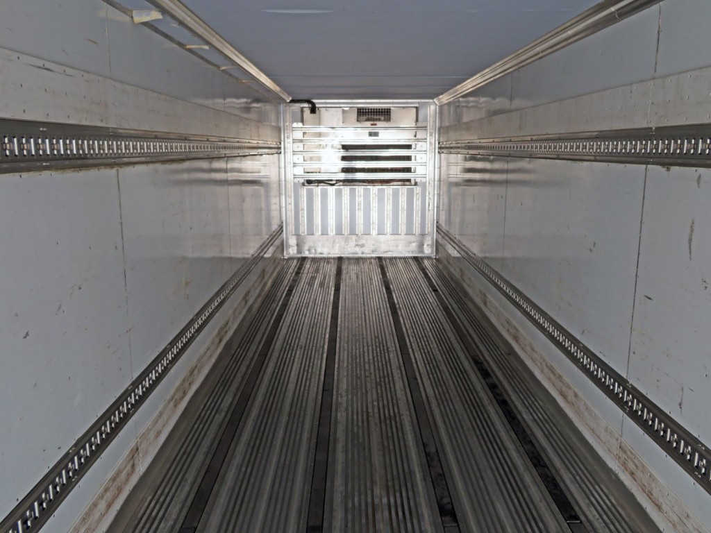 内張りのケニヤに細かいキズがあります。|トレクス  VFR346ADの写真9