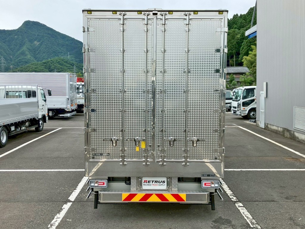 リア蝶番・ハンマーロック・キャッチはステンレス製です。(左右リアドアにウロコステンが張られています)|日野 プロフィア 2DG-FW1AHCの写真8