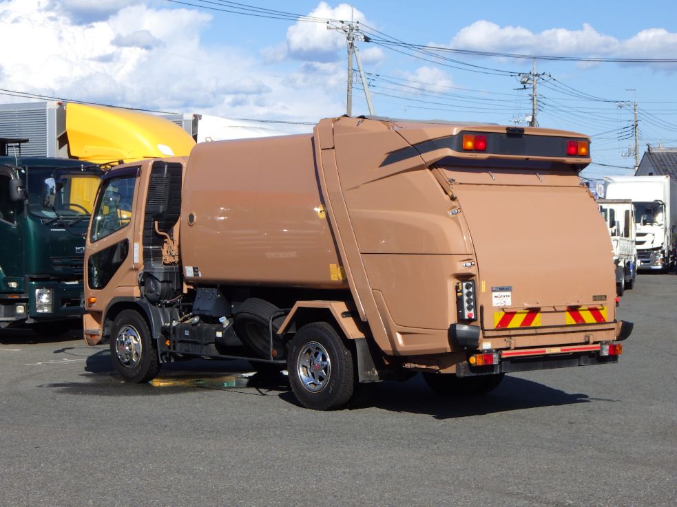 三菱 ファイター TKG-FK71F(2WD)の写真3