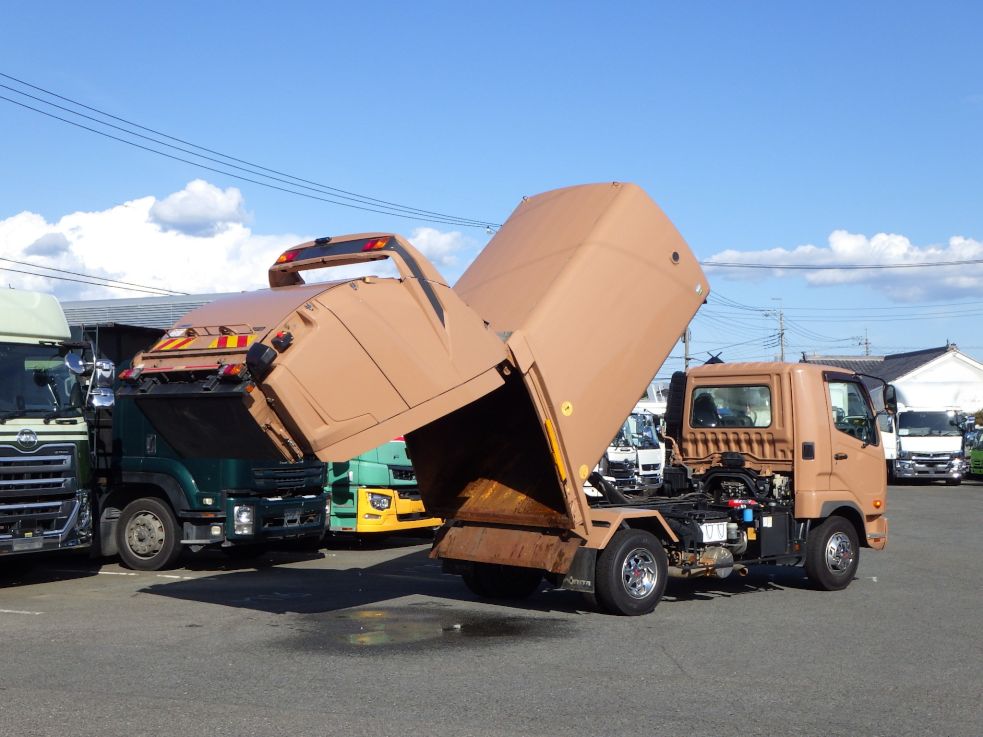 三菱 ファイター TKG-FK71F(2WD)の写真4