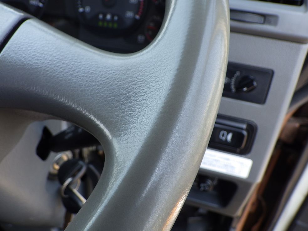 ハンドルにスレがあります。|三菱 ファイター TKG-FK71F(2WD)の写真44