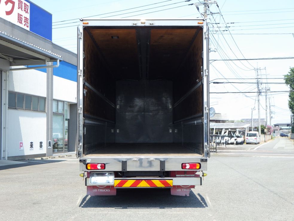 荷台全体の状態です。|UDトラックス クオン 2PG-CG5CAの写真9