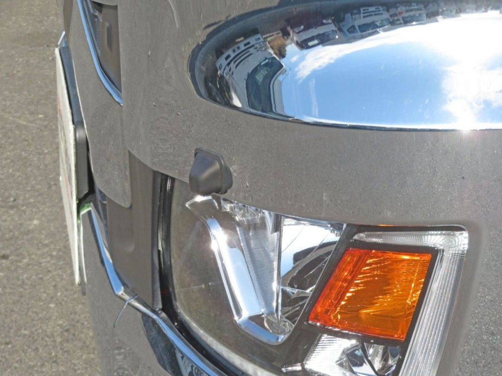 ヘッドライトウォッシャー付きです。|日野 プロフィア 2DG-FW1AHCの写真23