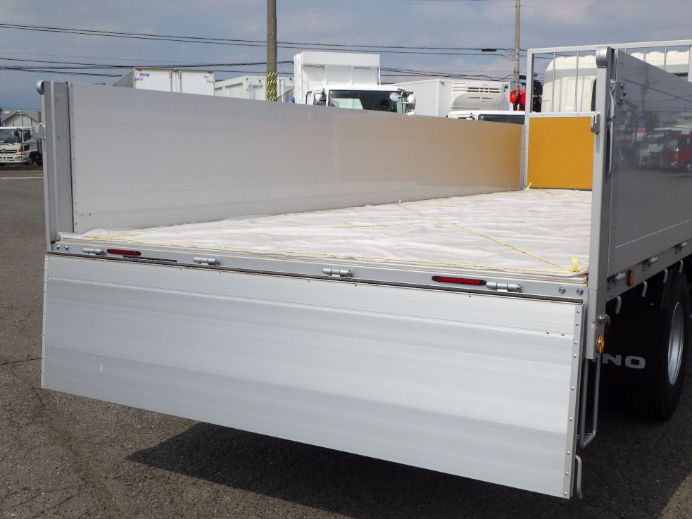 日野 レンジャー 2PG-FD2ABA(2WD)の写真17