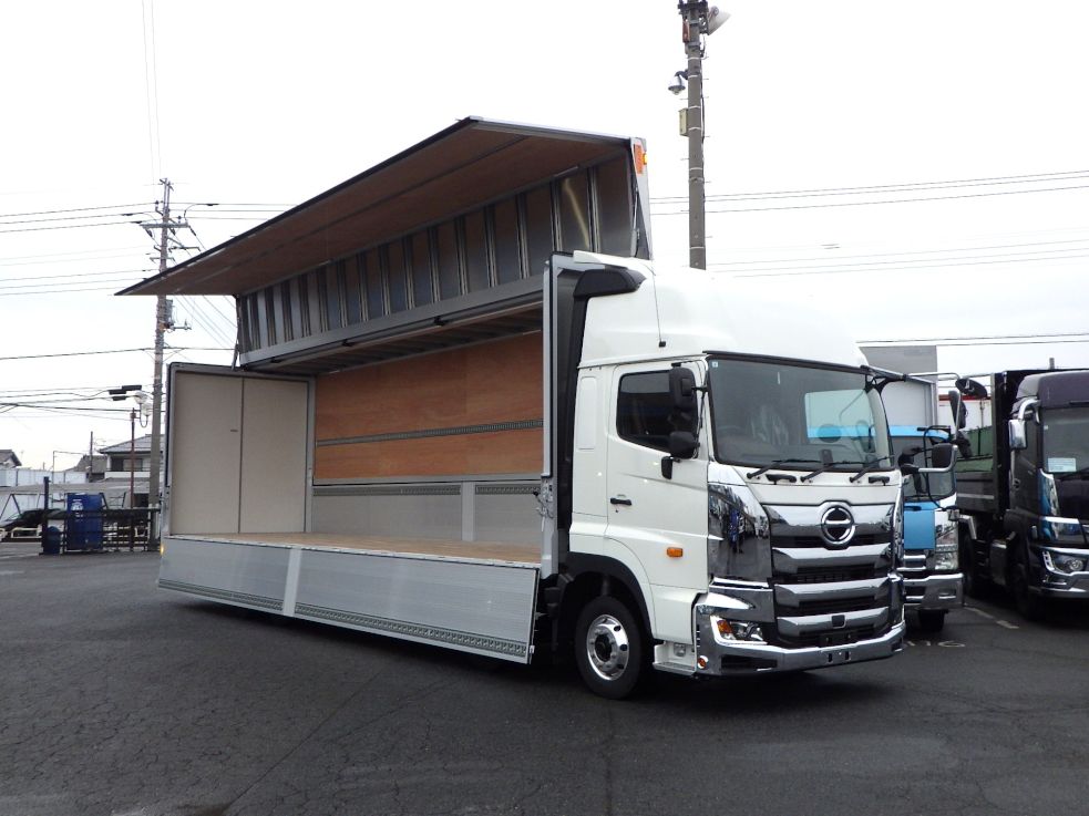 日野 プロフィア 2DG-FW1AHCの写真2