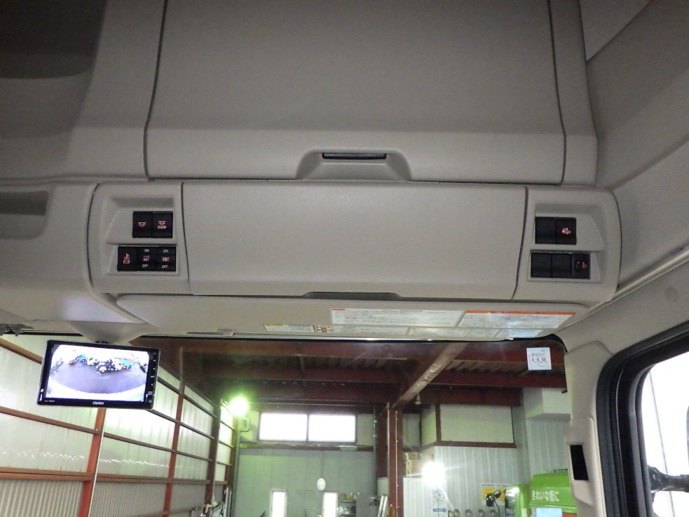 日野 プロフィア 2DG-FW1AHCの写真17