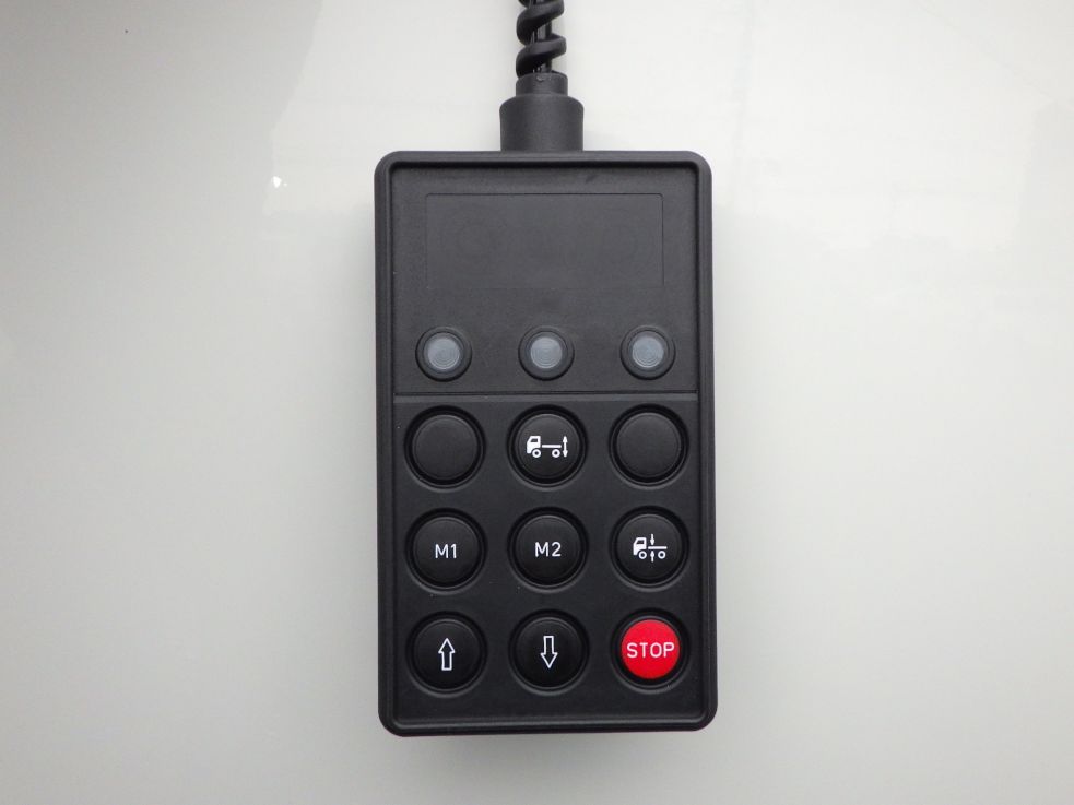 エアサスのコントローラーです。|日野 プロフィア 2DG-FW1AHCの写真22