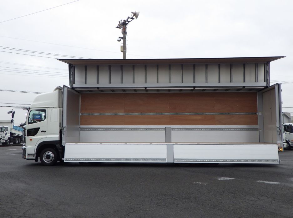 日野 プロフィア 2DG-FW1AHCの写真33