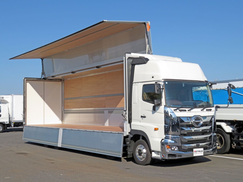 日野 プロフィア 2KG-FW1AHCの写真2