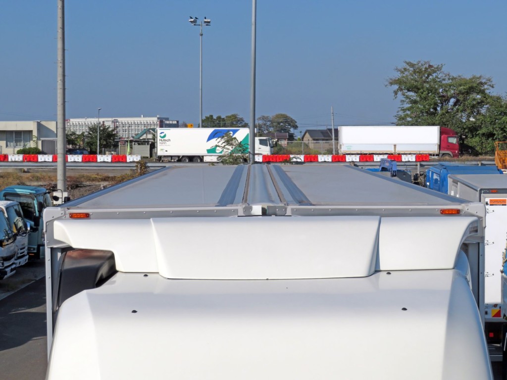 日野 プロフィア 2KG-FW1AHCの写真22