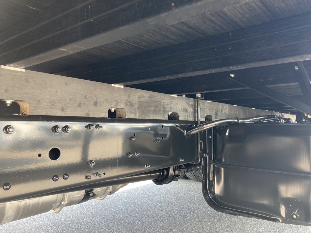 シャーシとネタの状態です。|三菱 ファイター 2KG-FK65F(2WD)の写真10