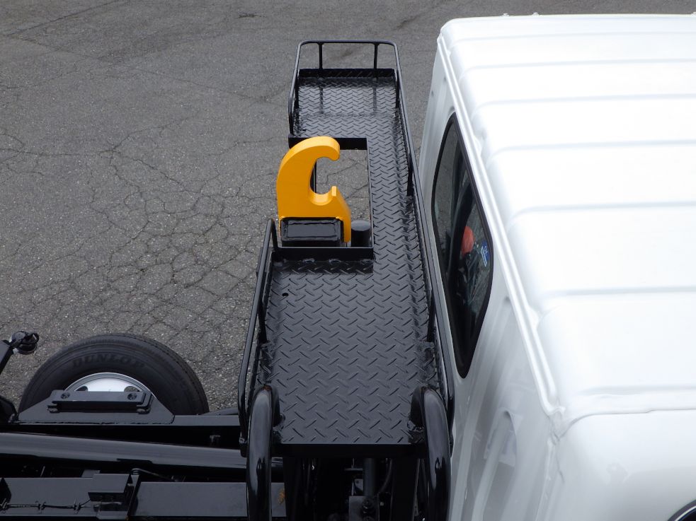 デッキの状態です。|三菱 キャンター 2RG-FBAV0(2WD)の写真10