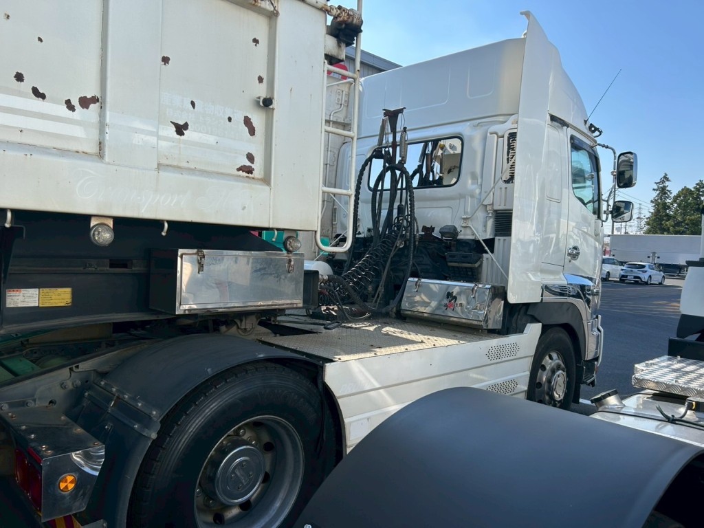 日野 プロフィア QPG-SH1EDDGの写真4