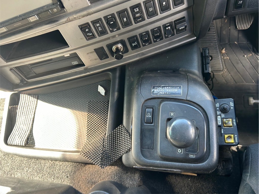 日野 プロフィア QPG-SH1EDDGの写真5