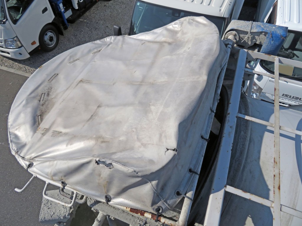 ホッパーカバーの状態です。（電動開閉式です）|日野 レンジャー 2KG-FJ2ABAの写真7