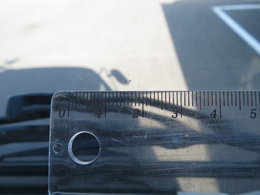 フロントガラス運転席側に小キズがあります。|日野 レンジャー 2KG-FJ2ABAの写真19