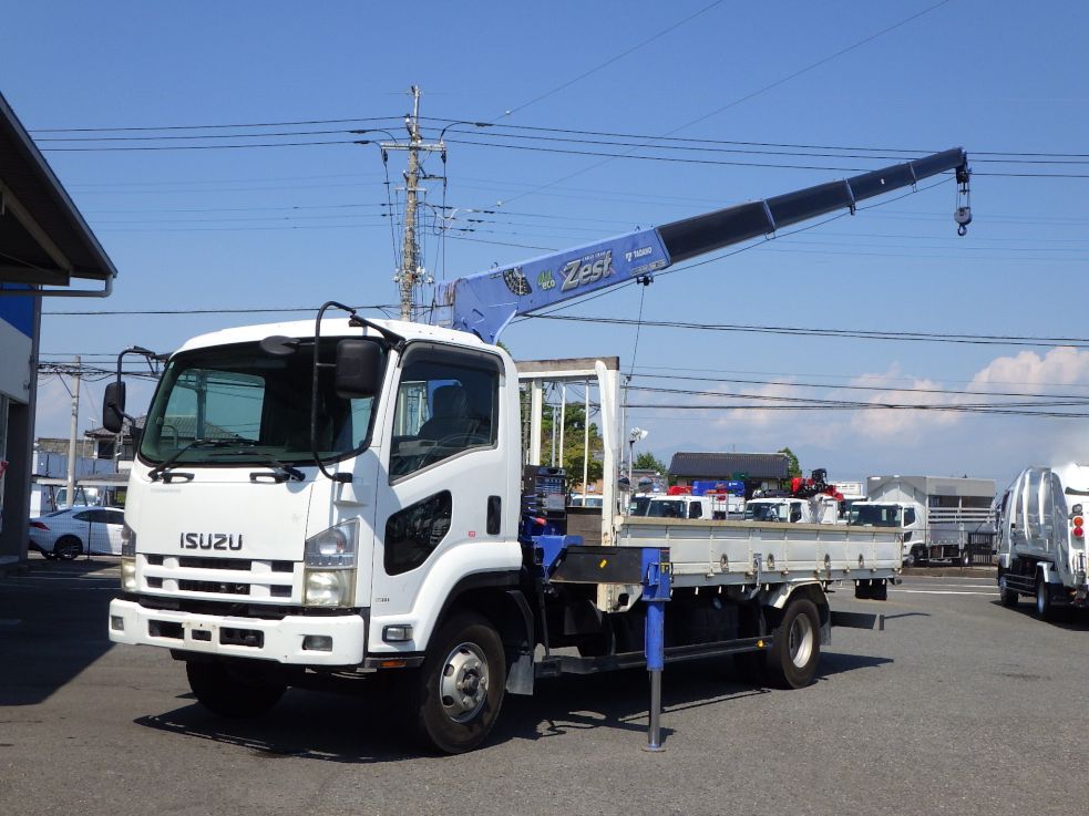 いすゞ フォワード PKG-FRR90S1(2WD)の写真1