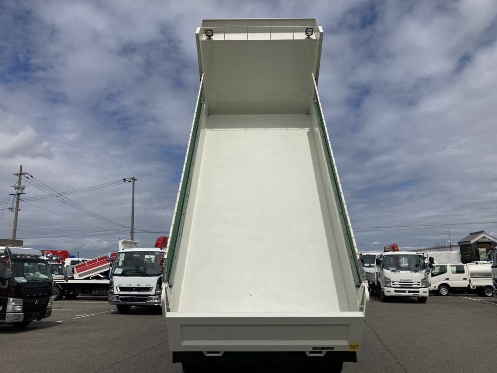 ダンプアップした状態での床面です。|日野 プロフィア 2DG-FS1AGEの写真12