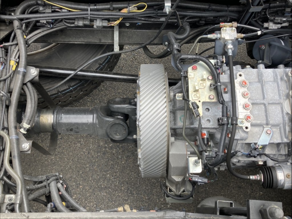 リターダー付きです。|日野 プロフィア 2DG-FS1AGEの写真20