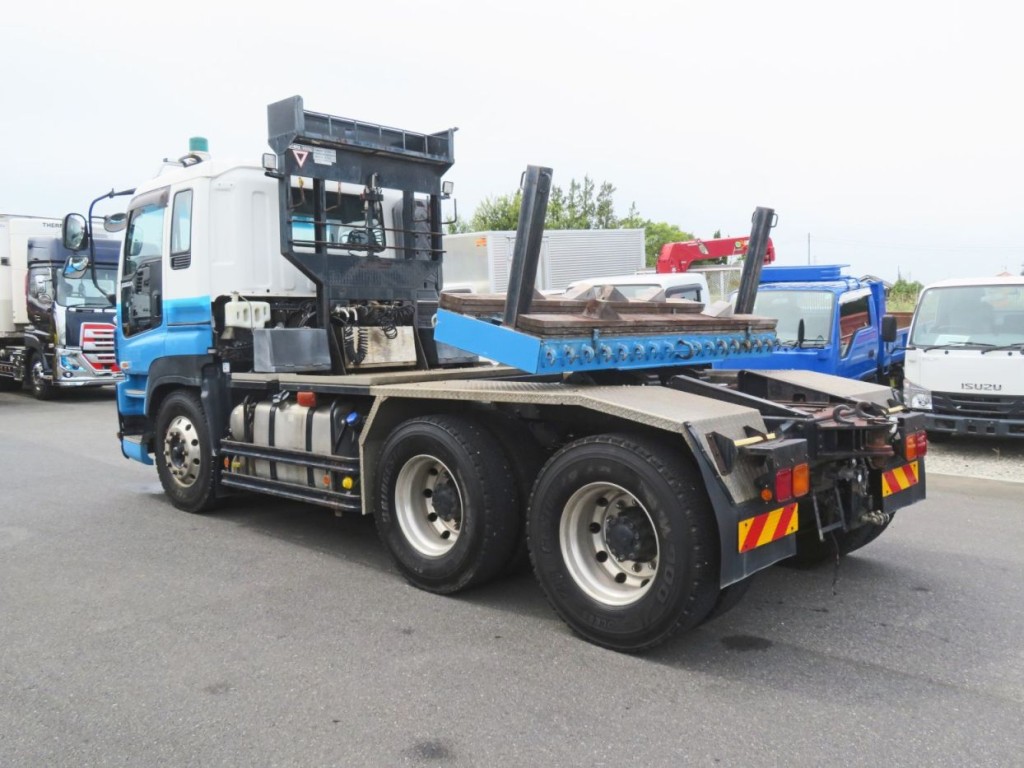 いすゞ ギガ QDG-EXZ52AJの写真3