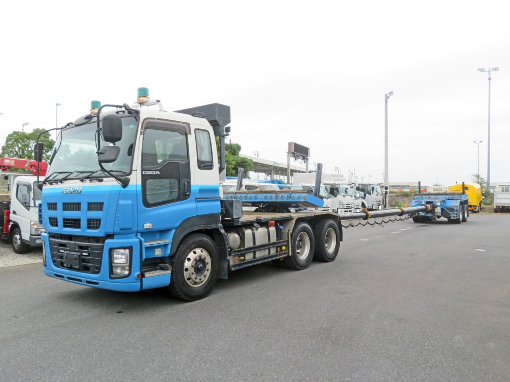 ポールトレーラを連結した際の状態です。|いすゞ ギガ QDG-EXZ52AJの写真16