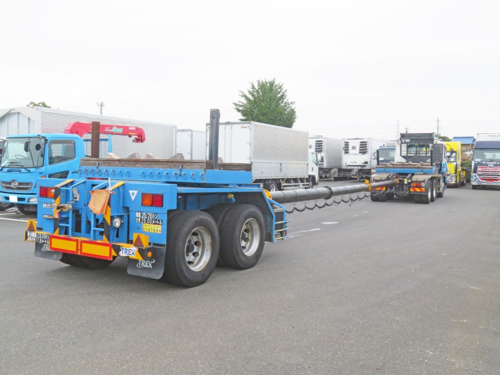 ポールトレーラを連結した際の状態です。|いすゞ ギガ QDG-EXZ52AJの写真18