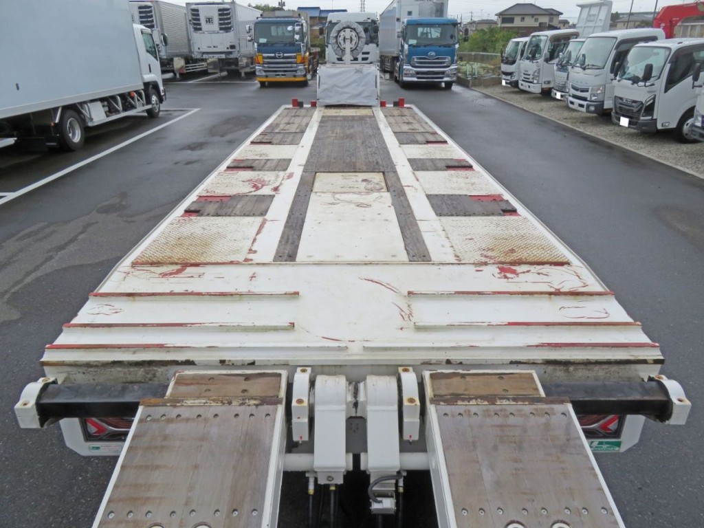 床面の状態です。（サビ・キズ・軽いヘコミ箇所があります）　後方側|花見台  HFT265Eの写真8