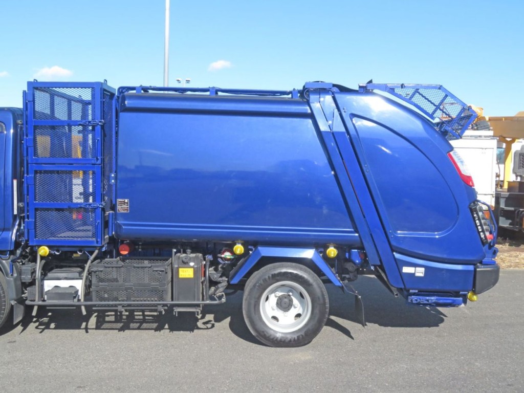 タンク外観の状態です。|日野 デュトロ 2RG-XZU640M(2WD)の写真25