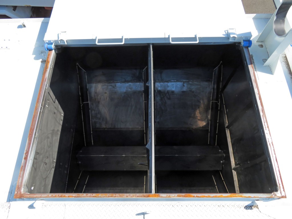 3室面|三菱 スーパーグレート 2PG-FV80HZの写真15