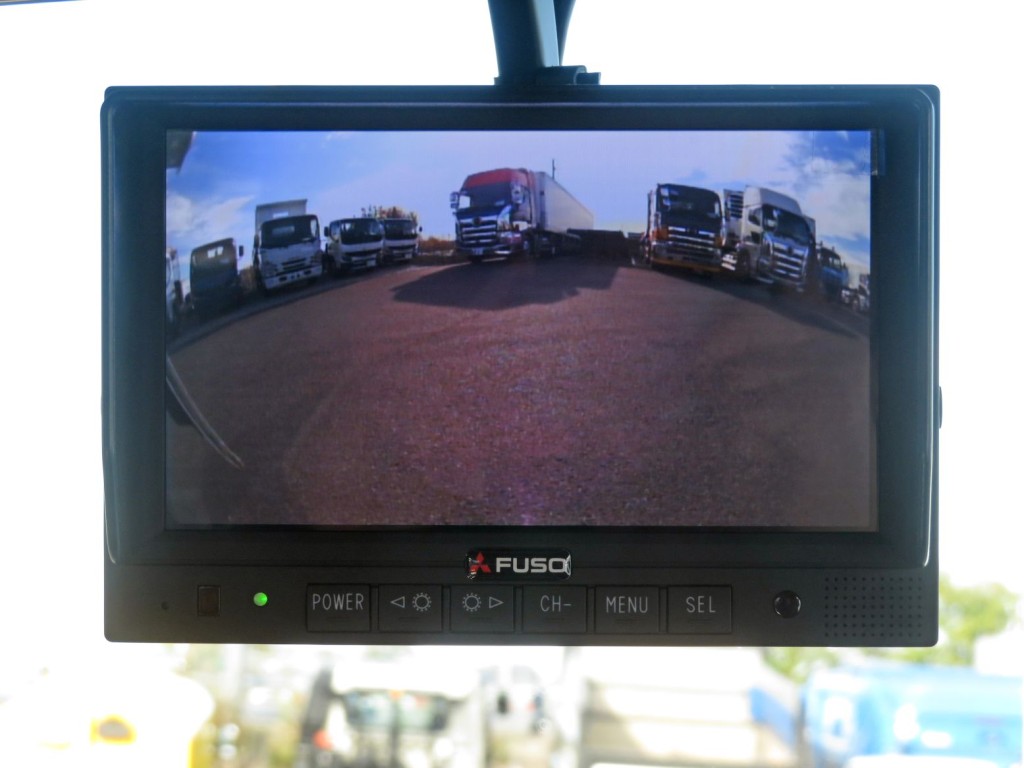 液晶バックモニター付きです。|三菱 スーパーグレート 2RG-FP84VDRの写真23