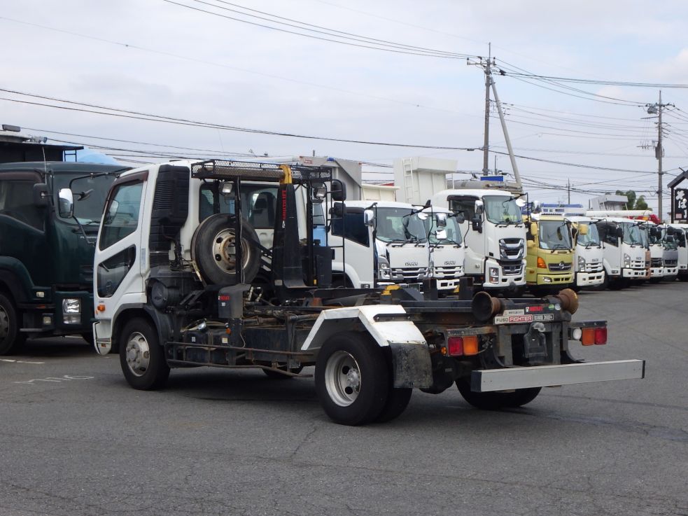 三菱 ファイター TKG-FK71F(2WD)の写真3