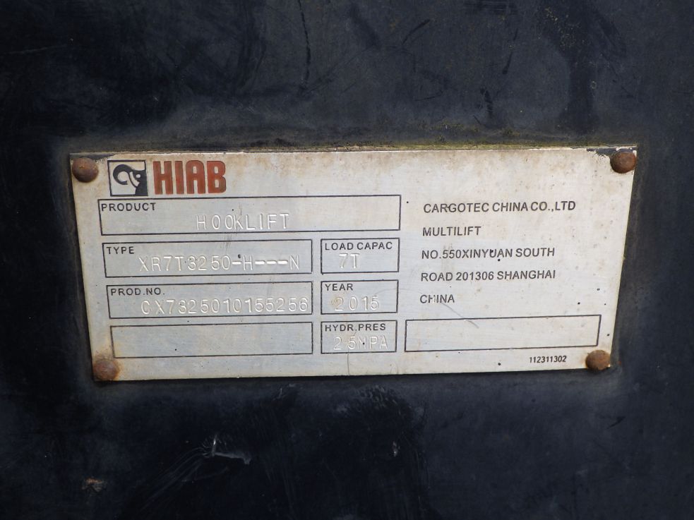 上物のプレートです。|三菱 ファイター TKG-FK71F(2WD)の写真12