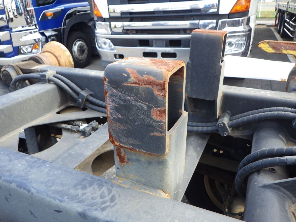 ガイドにキズ・サビがあります。|三菱 ファイター TKG-FK71F(2WD)の写真37