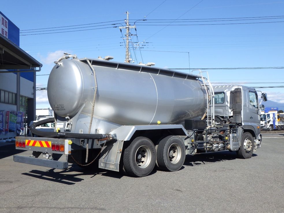 日野 プロフィア QKG-FR1APBAの写真4