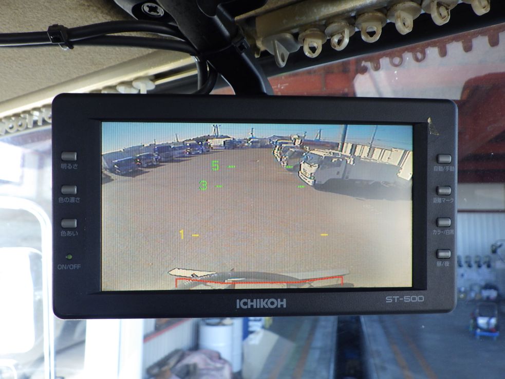 液晶バックモニター付きです。|日野 プロフィア QKG-FR1APBAの写真19