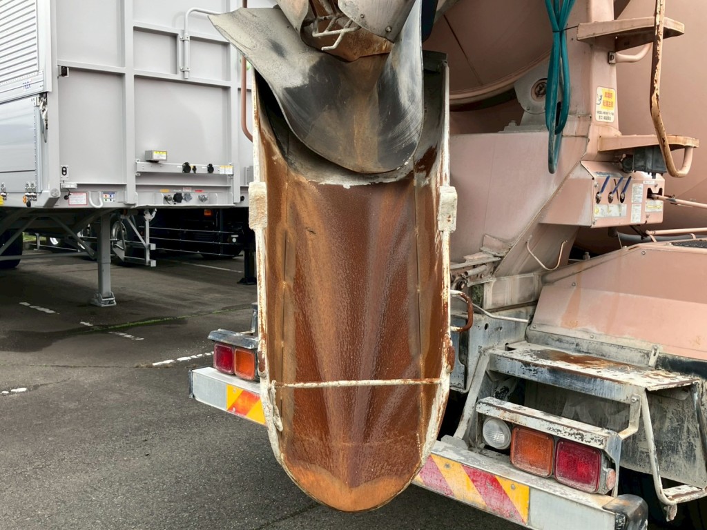 シュートの状態です。|日野 プロフィア QKG-FS1AKAAの写真31